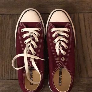 CONVERSE CHUCK TAYLOR ALL STAR LOW TOP UNISEX